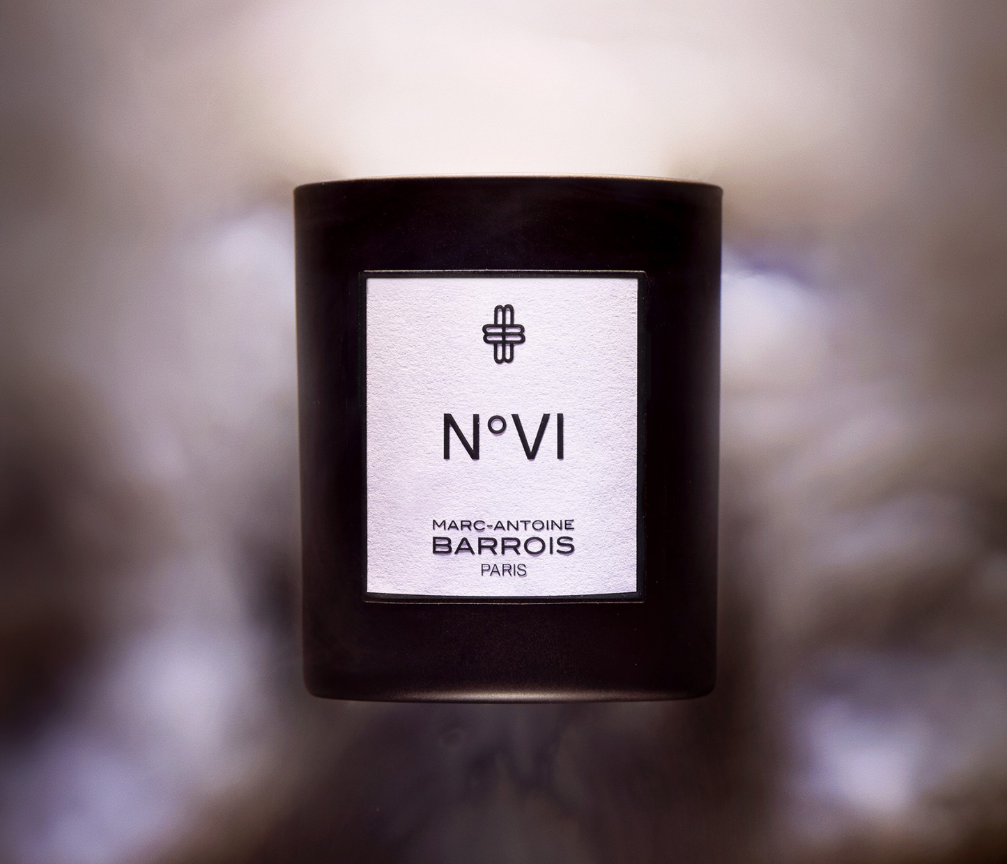 N°VI Scented Candle