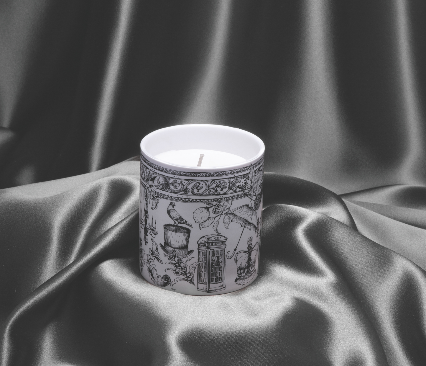 City Grandeur, London Candle